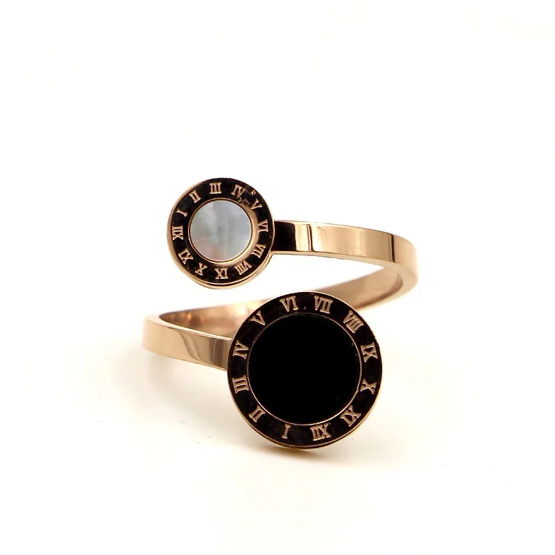 

Fashion Brand Rose Gold Color Stainless Steel Roman Numerals Black White Shell Double Round Ring Woman Party Wedding Gift