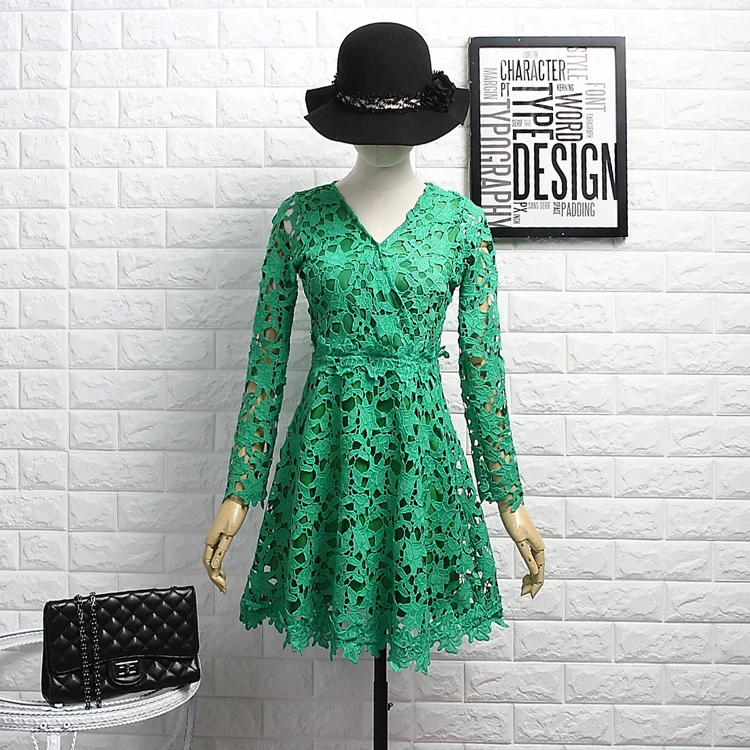 Женское кружевное мини-платье с длинным рукавом и V-образным вырезом | Женская