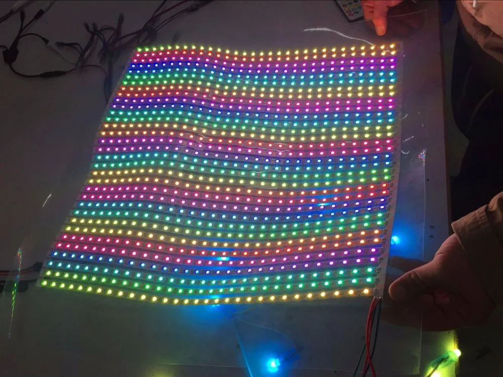Гибкая светодиодная панель RGB SK6812 60*40 пикселей 5 в пост. Тока Размер панели: 100 см * 60