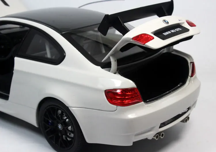 Оригинальные 1:18 M3 GTS M3 E92 литые под давлением металлические модели автомобилей Высокая моделирования автомобиля игрушки 6 дверей могут быть открыты подарки для детей