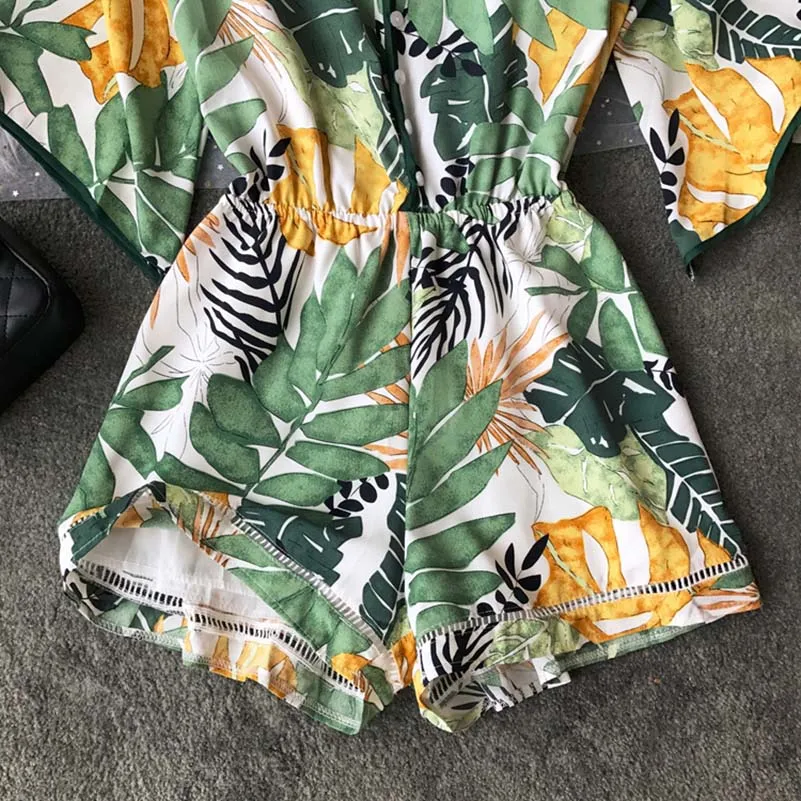 Boho короткий женский комбинезон, пляжный, v-образный вырез, открытая спина, Корейская Сексуальная Шифоновая туника с цветочным принтом размера плюс, летние женские комбинезоны, комбинезоны