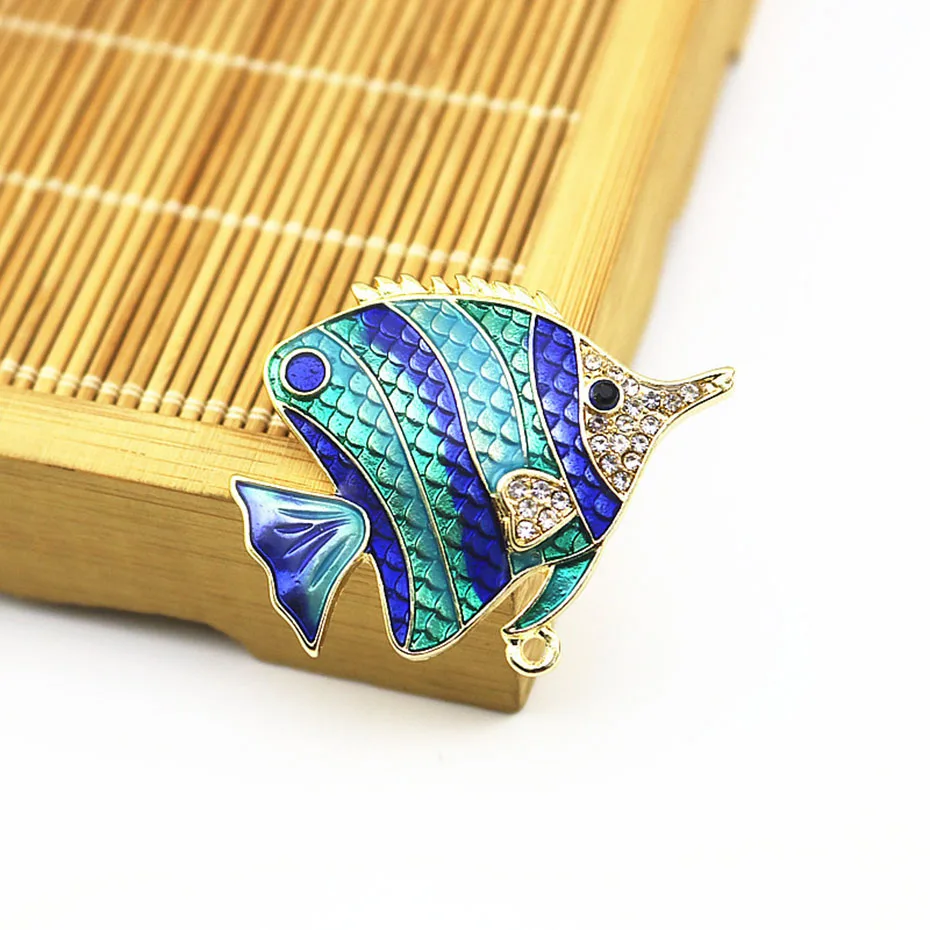 Relodi тропическая брошь с рыбой для пар страз эмаль шпильки милые животные нашивка