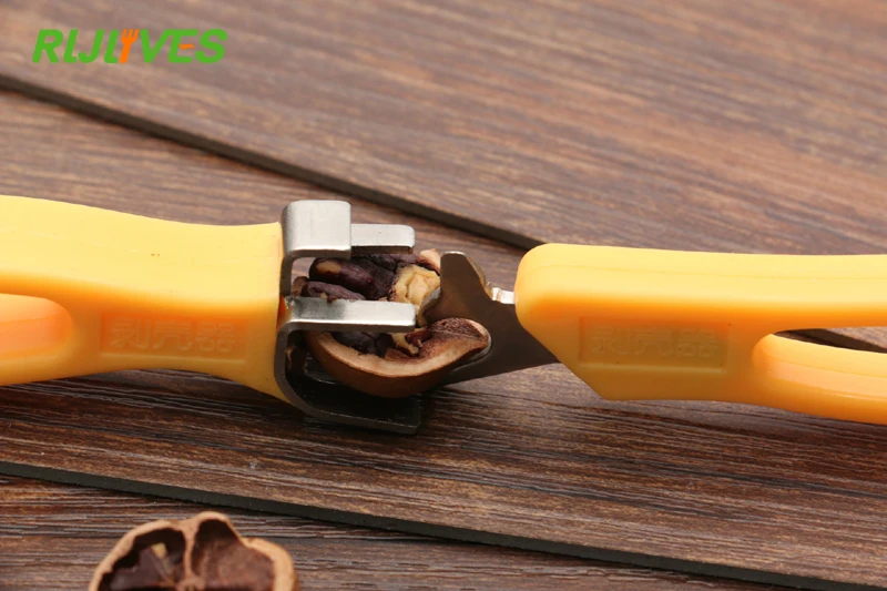 RLJLIVES 2 pcs/set Multi-function Pecan Nut Cracker Plastic+Stainless Steel Walnut Sheller Small Tools Home Kitchen Appliances