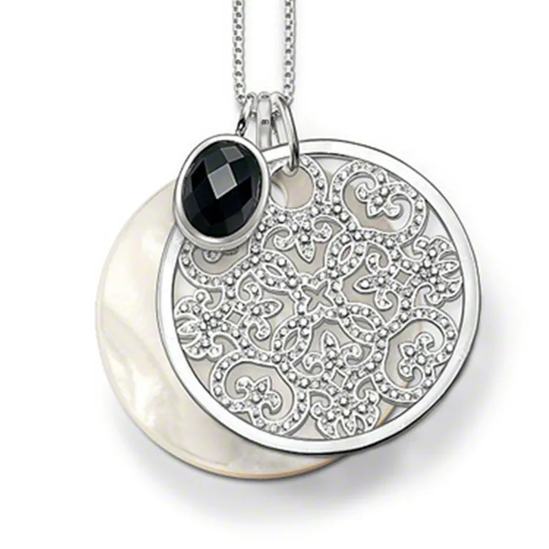 

Most Fashion 925 Silver Pendant Necklace Conch Disc White Crystal Hollow Out Creeper Pendant Black Oval Crystal Necklace Jewelry