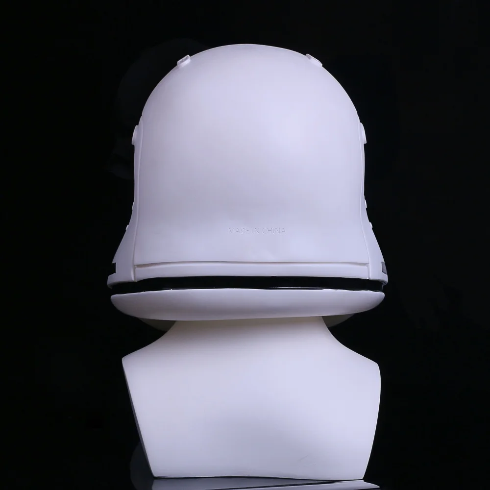 Star Wars: The Force Awakens Stormtrooper Deluxe Helmet Adult Party Halloween Mask
