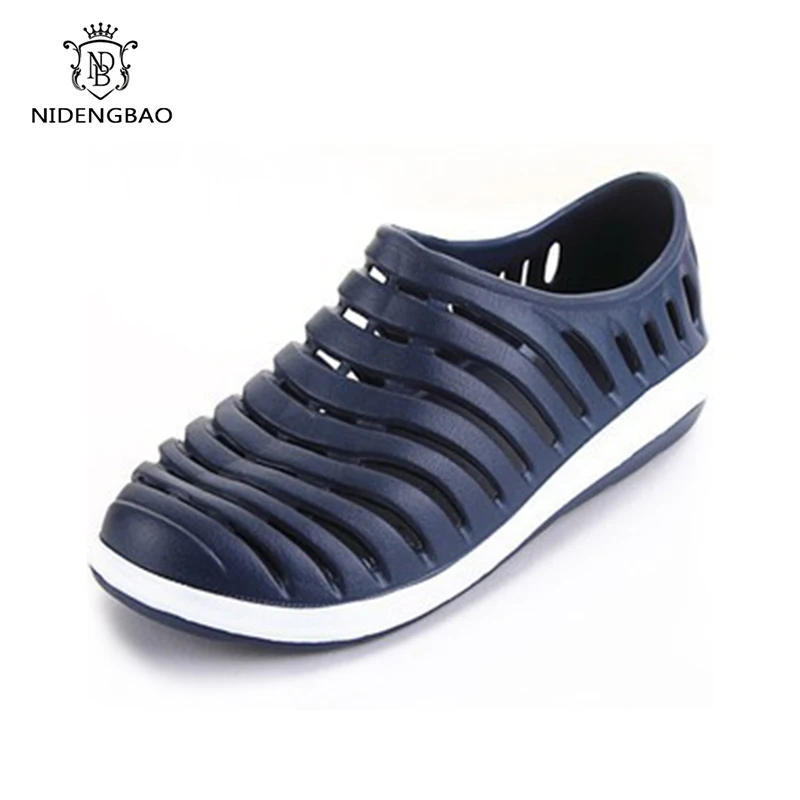 Легкая мужская обувь быстросохнущие летние пляжные сандалии дышащие на плоской