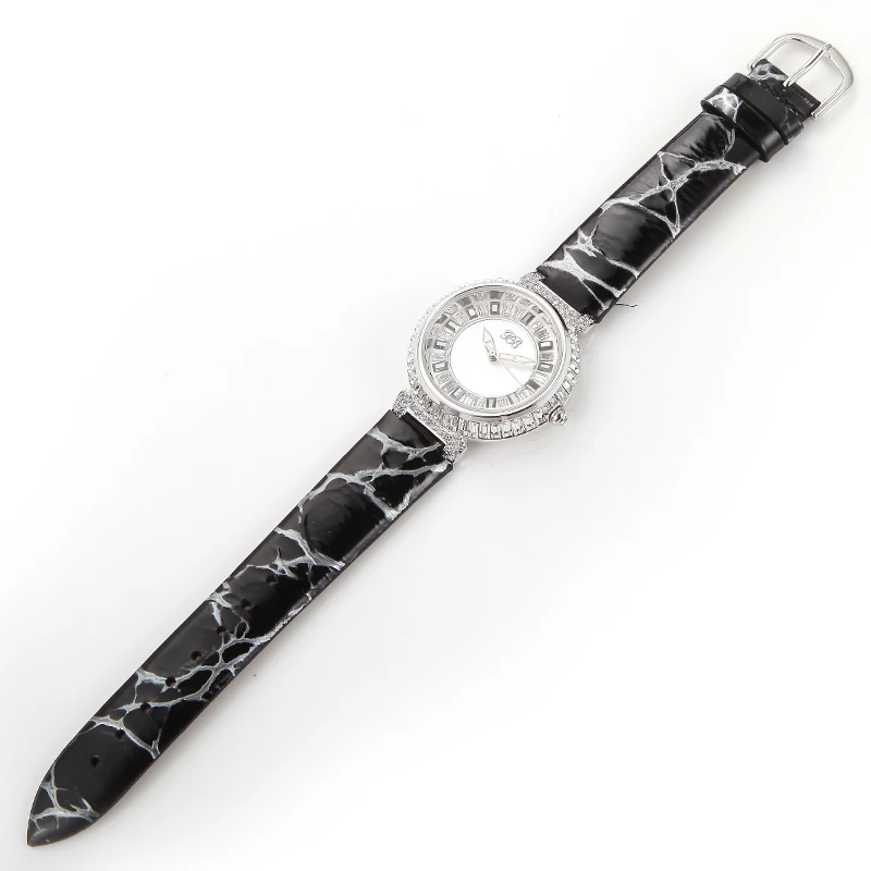 Женские часы модные новые женские со стразами и бриллиантами с кожаным ремешком