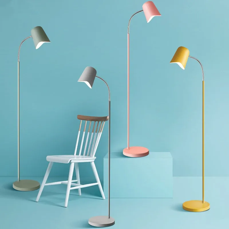 Скандинавские напольные светильники Macarons с регулируемым рычагом и поворотом на