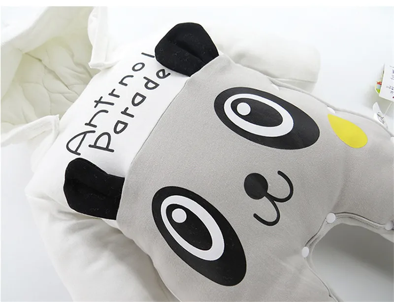 Одежда для мальчиков и девочек Толстый комбинезон панда с рисунком