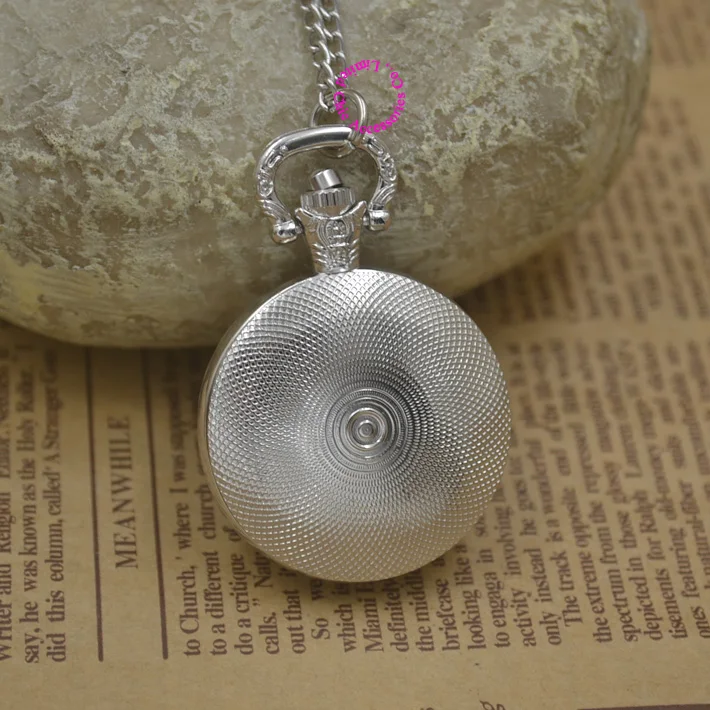 

fashion butterfly quartz pocket watch necklace woman fob watches silver round convex lens glass picture lady girl cute 2016 new