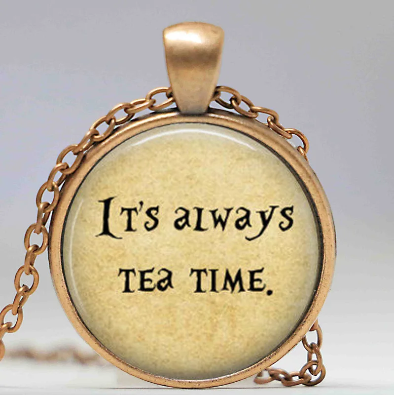 Ожерелье Алиса в стране Wonderland чайное время мы все злимся здесь кулон цитата