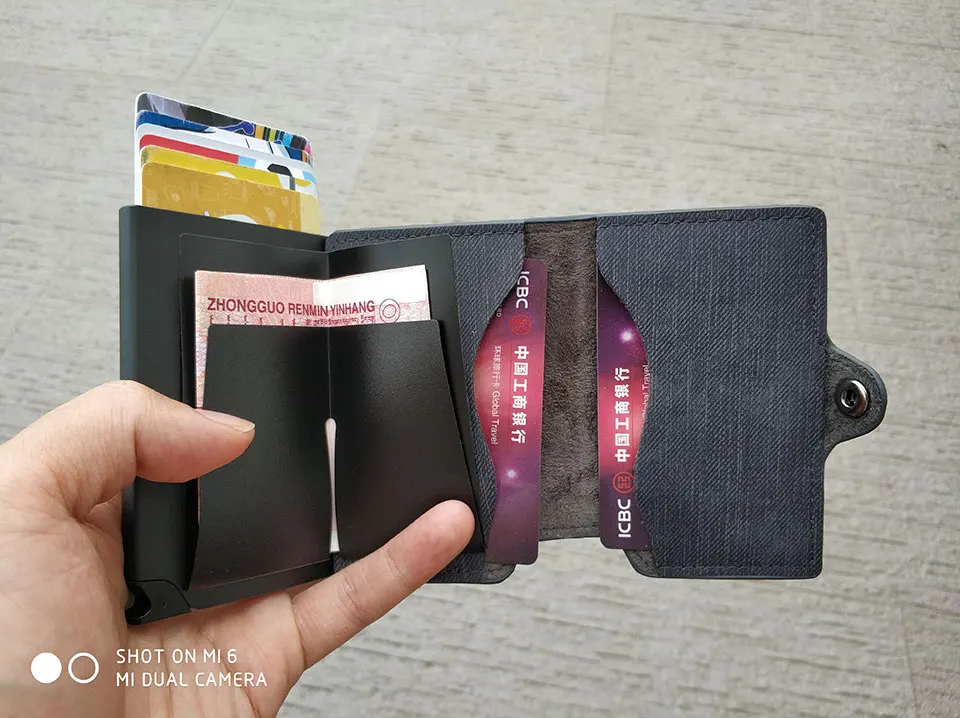 Новинка, винтажный ковбойский кожаный держатель для карт, RFID, ретро алюминиевый антимагнитный кошелек, чехол для карт, мини кошелек для мужчин и женщин
