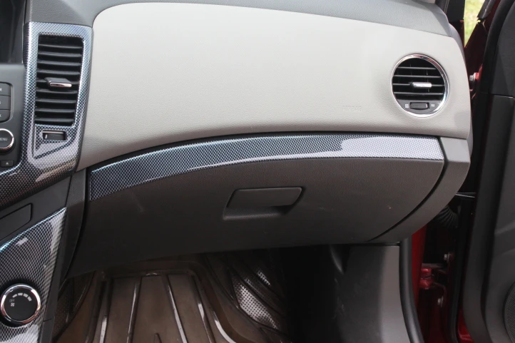 Carbin Fibre Red Blue Copilot Glove Storage Box Mouldings For Chevrolet Cruze 2009 10 11 12 13 14 2015 AAA083 | Автомобили и