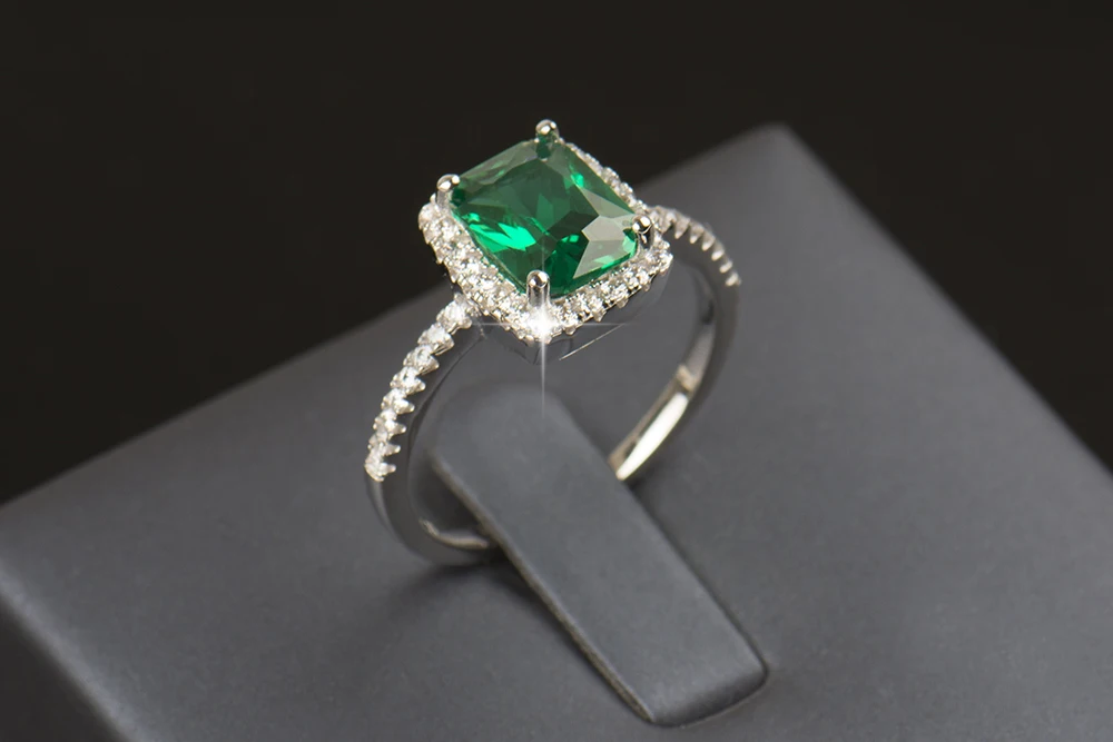 2020 3.0Ct новые модные классические Сверкающее циркониевое натуральный кристалл