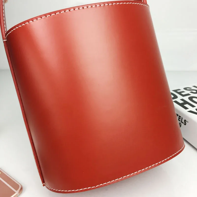 Женская сумка ведро из спилка Классический бочонок дизайнерская мессенджер an869