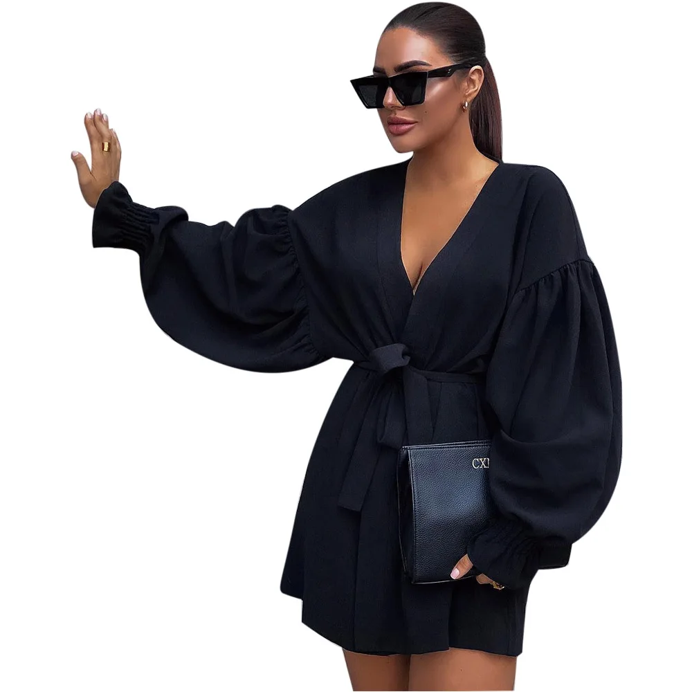 Женское платье с рукавом фонариком однотонное короткое в стиле бохо поясом весна