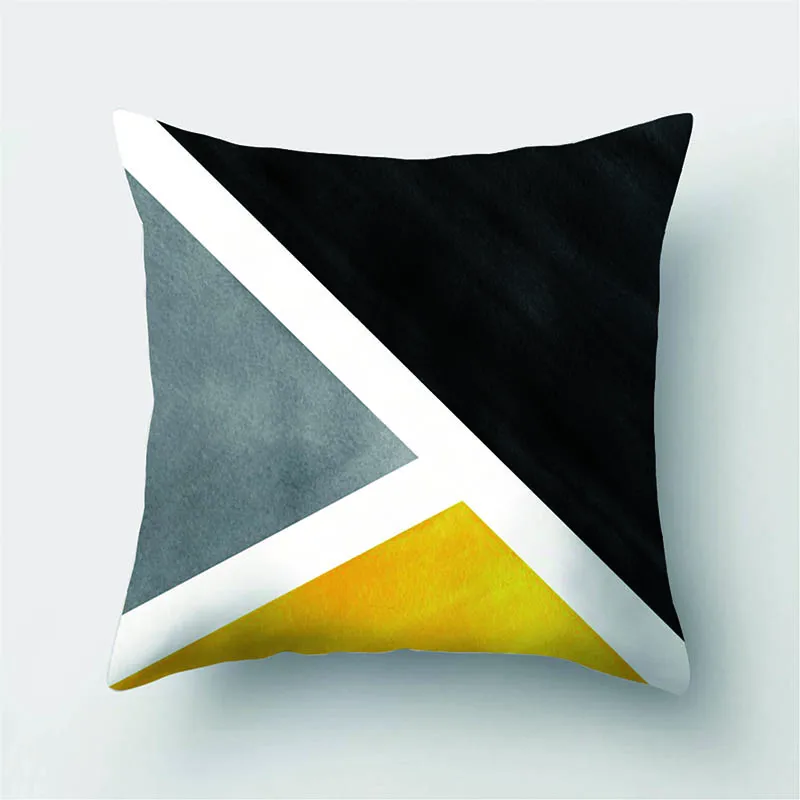 Желтый геометрический чехол для подушки абстракционизм стильный домашний диван