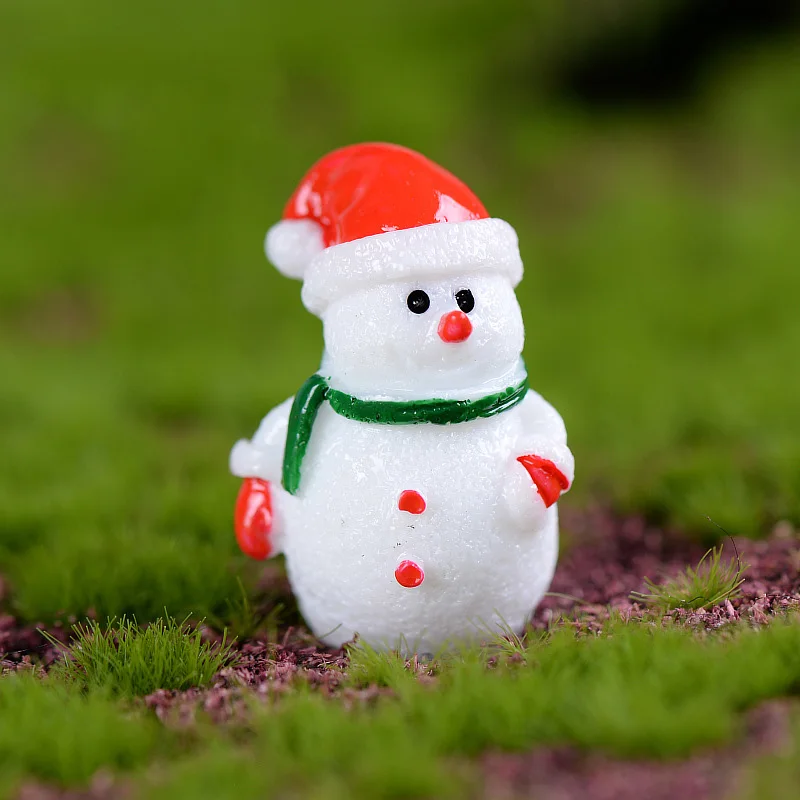 Snowman C Миниатюрные рождественские фигурки снеговика Сант Клауса, миниатюрная фигурка для украшения дома, сказочные садовые украшения, детские игрушки из смолы - Цвет: Snowman C