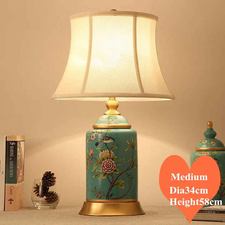 Европейский синий цветок Птица Керамические средние настольные лампы Ретро