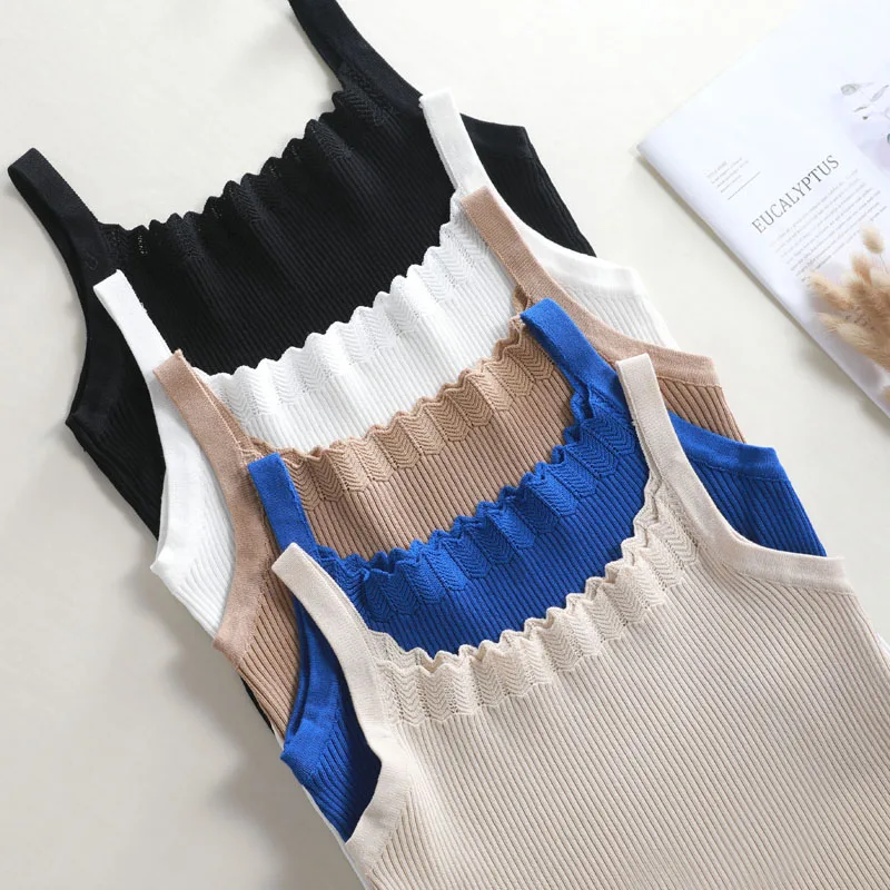 Майка женская трикотажная с вырезом лодочкой пикантный Топ без рукавов короткая