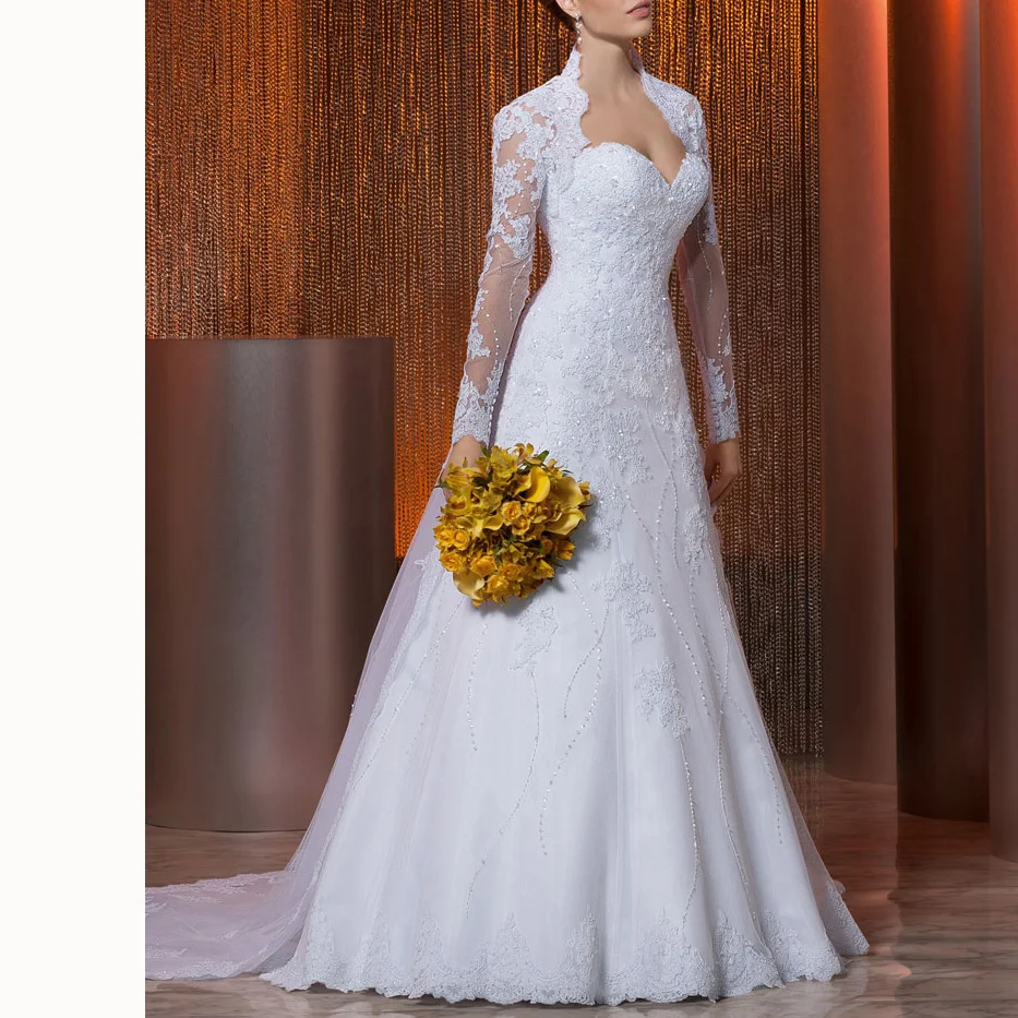 Свадебное платье накидка с вырезом сердечком кружевное бальное на молнии