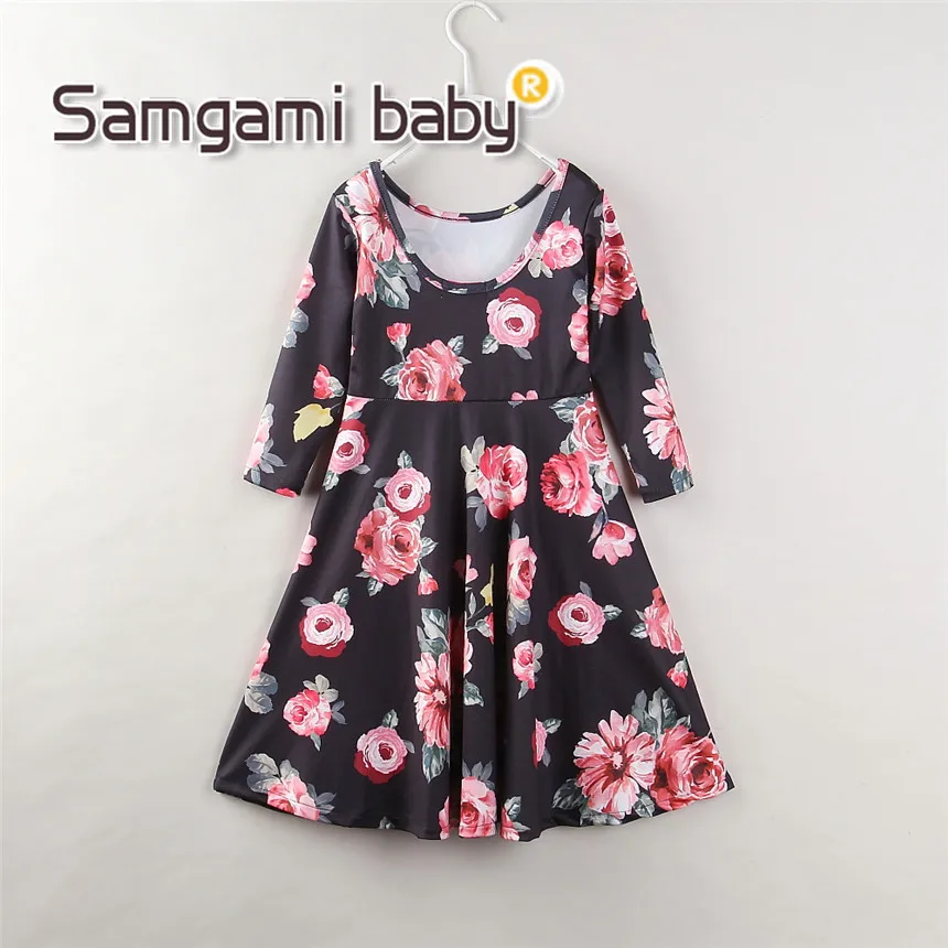 Модные одинаковые комплекты для семьи SAMGAMI весенние платья с длинными рукавами и