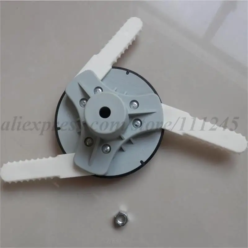 

UNIVERSAL NYLON TRIMMER HEAD W/ 3 PLASTICS BLADES FOR MOST STRIMMER BRUSHCUTTER PARTS FREE SHPPING