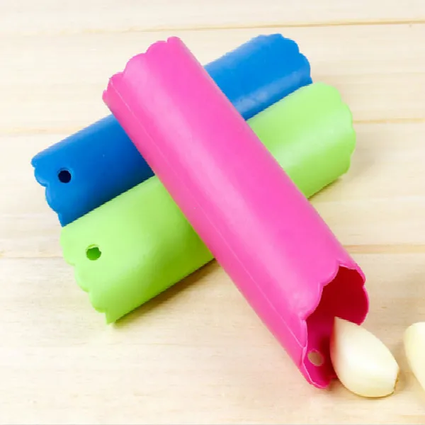 Color Random Free Shipping GMB189 Magic Silicone Garlic Peeler Peel Easy Kitchen Tool | Дом и сад