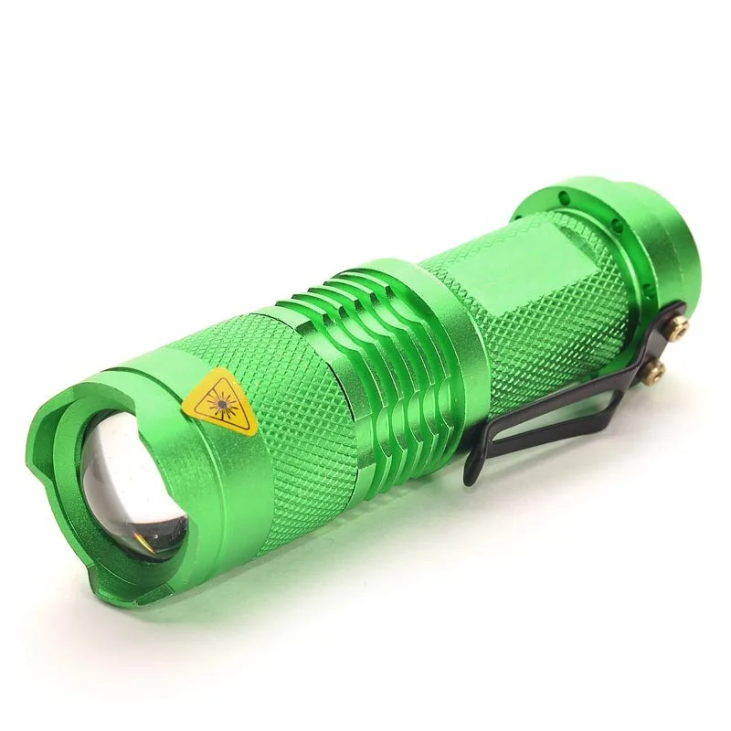 

Ultrafire SK68 Mini White Light XR-E LED Flashlight Zoom Portable Pocket 14500/AA Torch Lantern Bulb