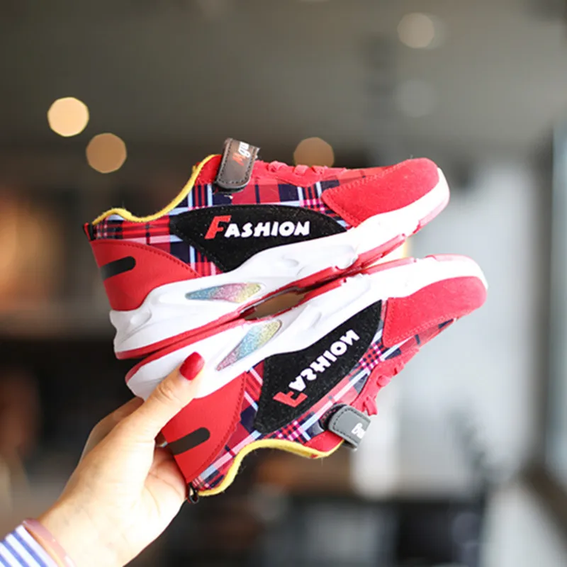 2018 Осенние новые повседневные беговые кроссовки для девочек Нескользящие