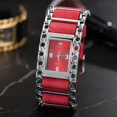 Red silver 4 шт. Брендовые женские простые кварцевые часы с золотой цепочкой модный браслет из нержавеющей стали комплект из 2 предметов высокое качество большая подарочная коробка для часов - Цвет: Red silver