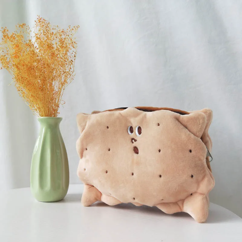

Cute Cookie Sandwich Biscuit Slant Bag Single Shoulder Bag