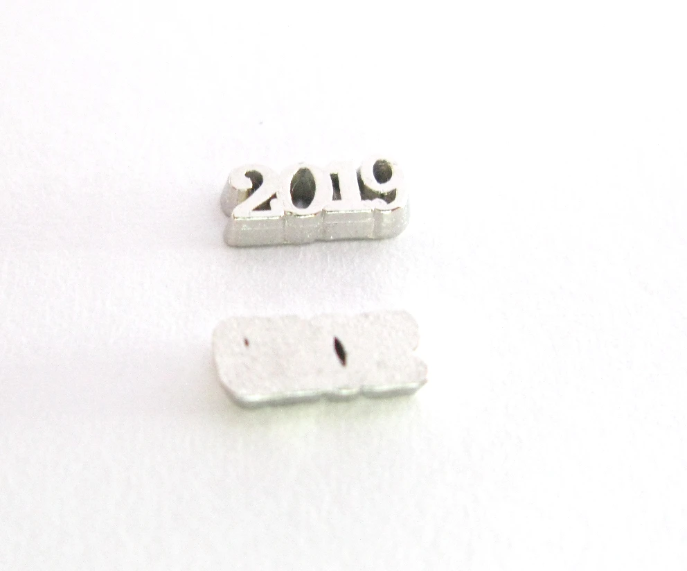 Привлекательный 2019 плавающий медальон подвески для гостиной с хорошим дизайном