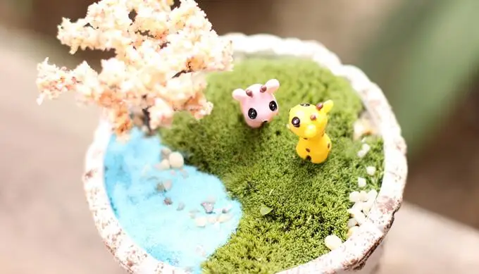

Hot Sale New Fashion Mini Giraffe Micro Landscape Decoration