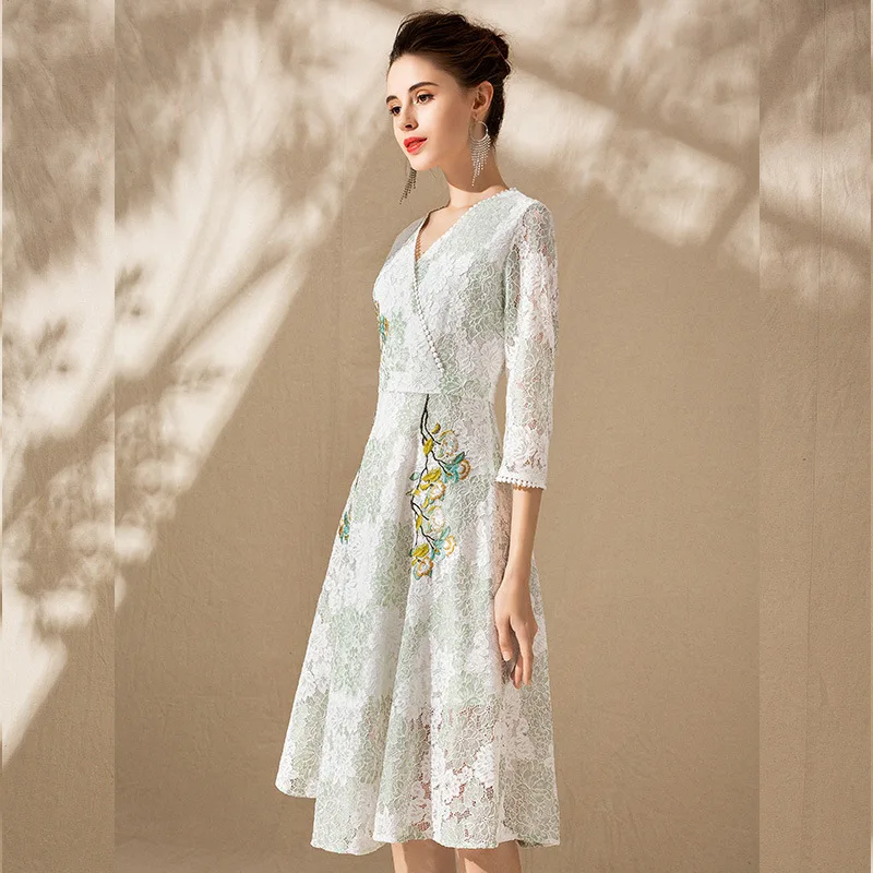 Новая женская одежда Европа и Соединенные Штаты тяжелая промышленность вышивка