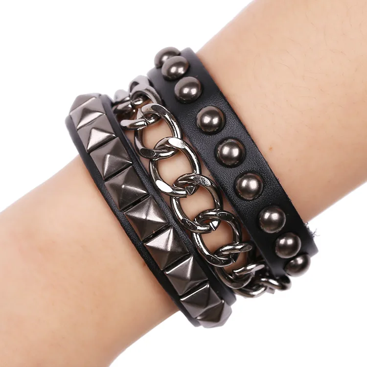 Hip-hop Rock Punk Cool Personality Animation Around The Rivet Chain Leather Bracelet Men's Gifts Wholesale Factory Direct Sales |