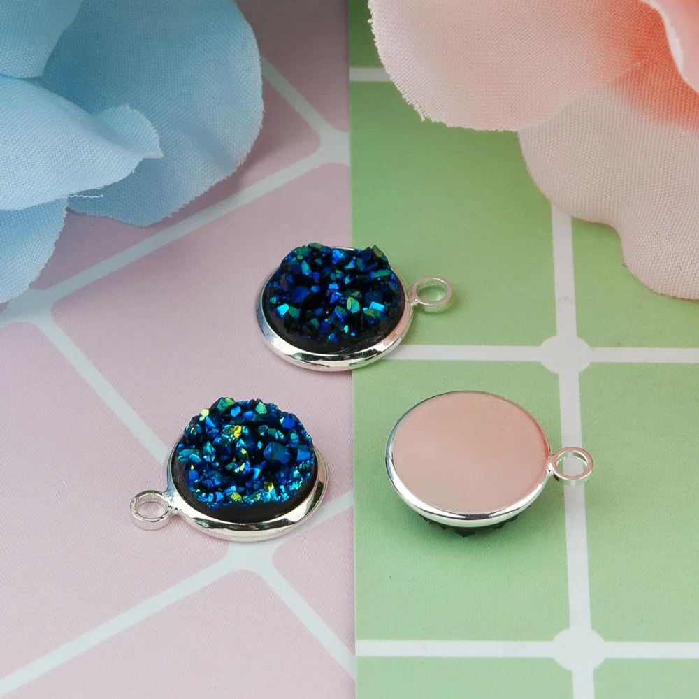 Подвески DoreenBeads из меди и смолы круглые подвески серебряного цвета аксессуары