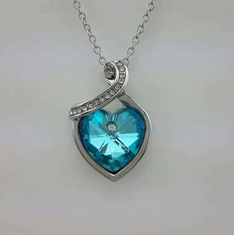 2014 Новое поступление Романтическая любовь сердце дизайн посеребренный класс AAA