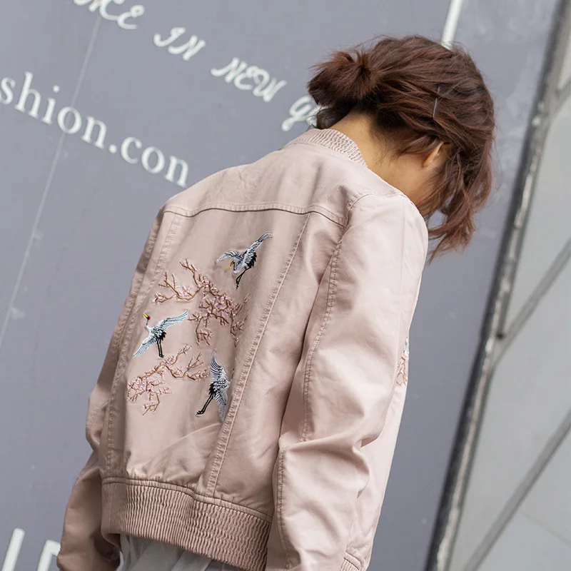 

2018 Spring New Embroidery Baseball Jackets PU Leather Woman Casual Loose Short Jackets Motorcycle Coat