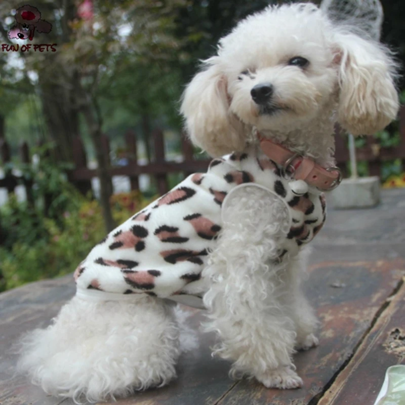 Симпатичный Леопардовый розовый флисовый теплый жилет с сердечками для собак