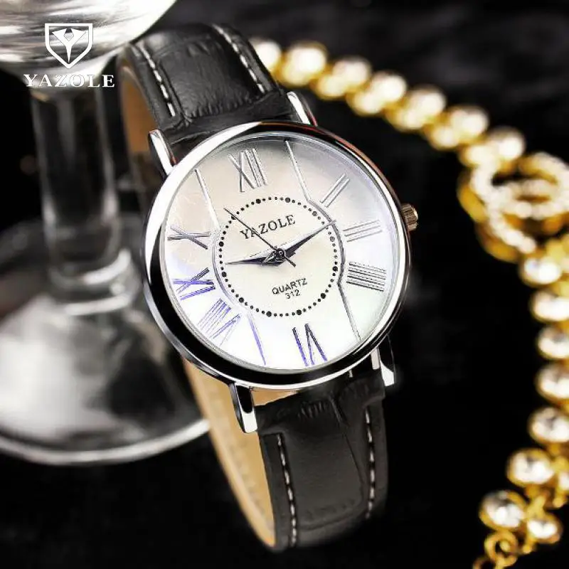 Классические часы от бренда yazole Rome с круглым циферблатом и кожаным кварцевым