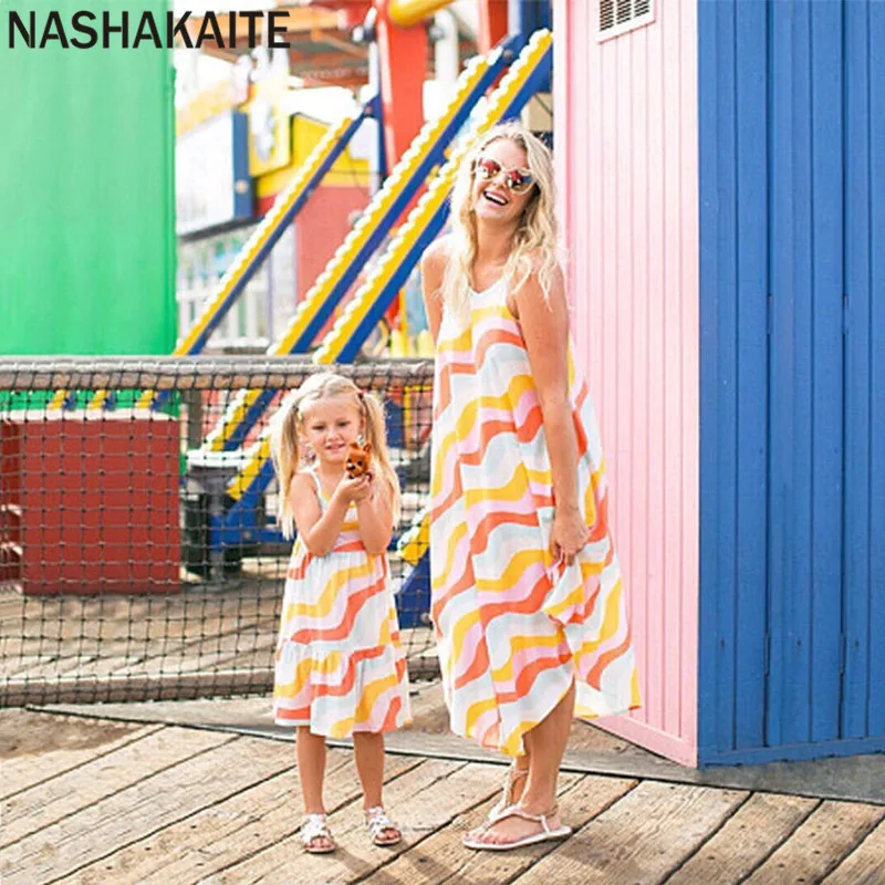 NASHAKAITE/семейный образ; платье для мамы и дочки; одинаковые платья в радужную полоску; Новинка года; летние платья для мамы и дочки