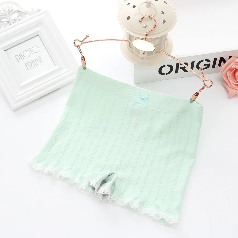 Pea green Спортивные шорты для женщин, маленькие свежие льняные шорты штаны в полоску, женские кружевные безопасные штаны для девушек, эластичные штаны со средней талией - Цвет: Pea green