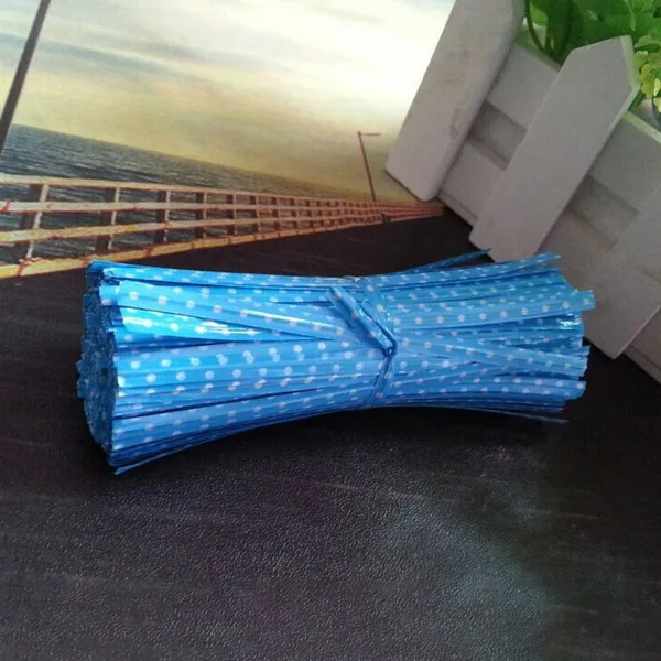 Blue 250 шт./упак. Карамельный цвет в горошек для перевязки проволока для торта запечатывания целлофановые мешочки леденец подарочная упаковка вечерние поставки - Цвет: Blue