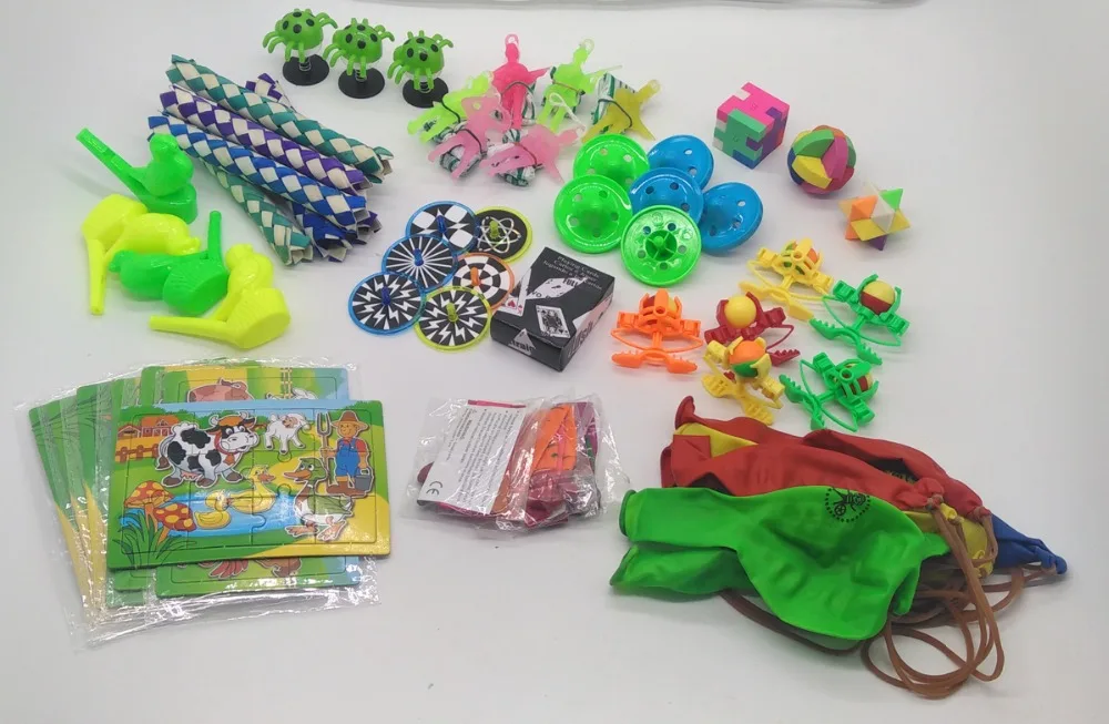 Free ship great value 59pcs Kids Party Favors Pack Toy Assortment Carnival Prizes Pinata Stuffers Stocking filler for Boys | Дом и сад