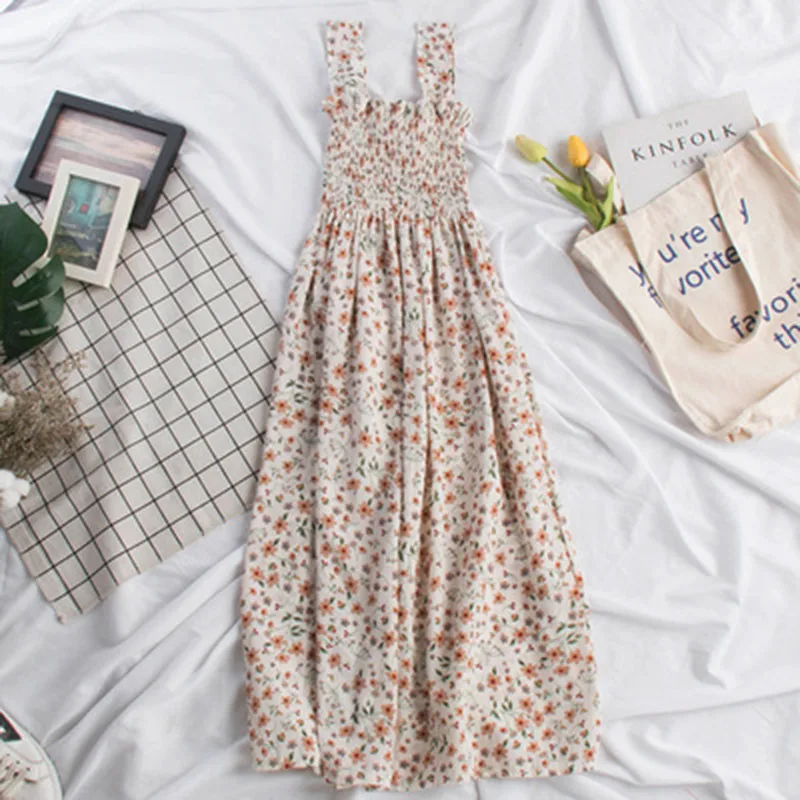 Женское длинное платье на бретельках летнее большого размера плюс с цветочным