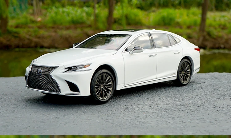 Высокая имитация 1:18 LEXUS LS500 Расширенная Коллекция Модель автомобиля литая металлическая модель автомобиля оригинальная коробка