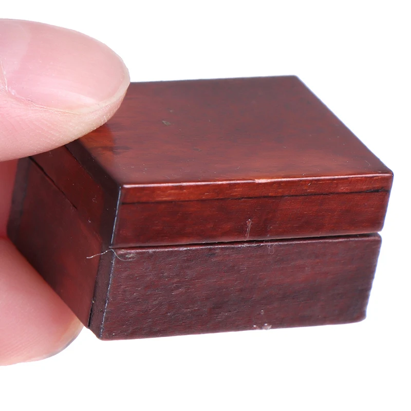 

1PCS New Wooden 1/12 Scale Dollhouse Miniature Vintage Jewelry Box Miniatras House Decor Furniture Accessories Toy