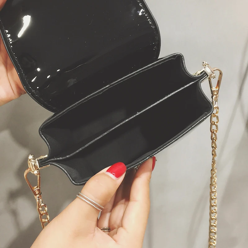 

BENVICHED Ladies' Patent leather pu bag 2021 new spring fashion retro girl chain single shoulder bag small square bag c369