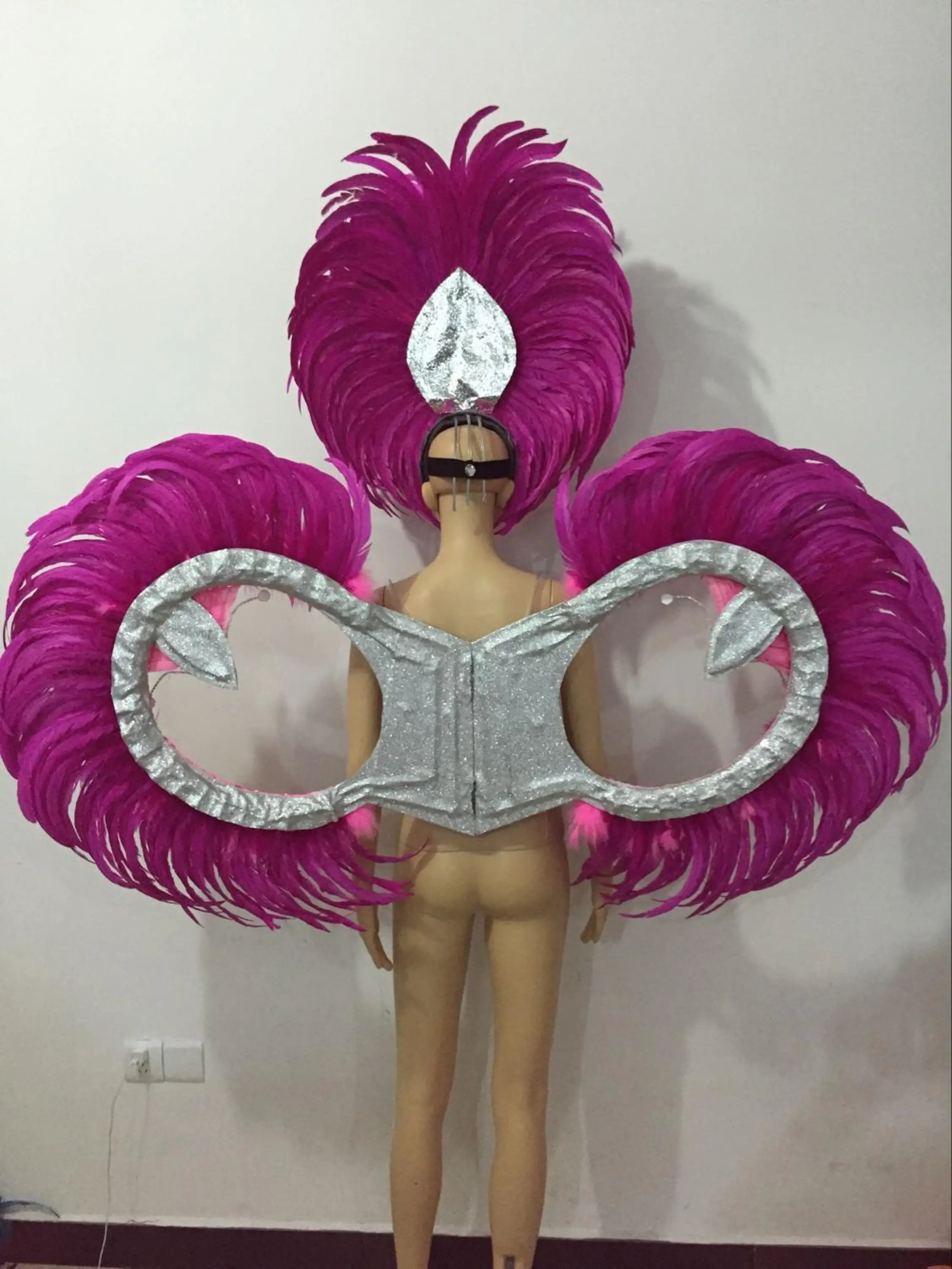 Lo speedtacolo di danza copricamo piume accessori abbigliamento La FESTA Maschera IL Festival